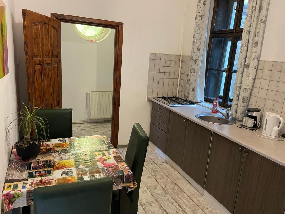 Tampa Residence Brasov Bagian luar foto